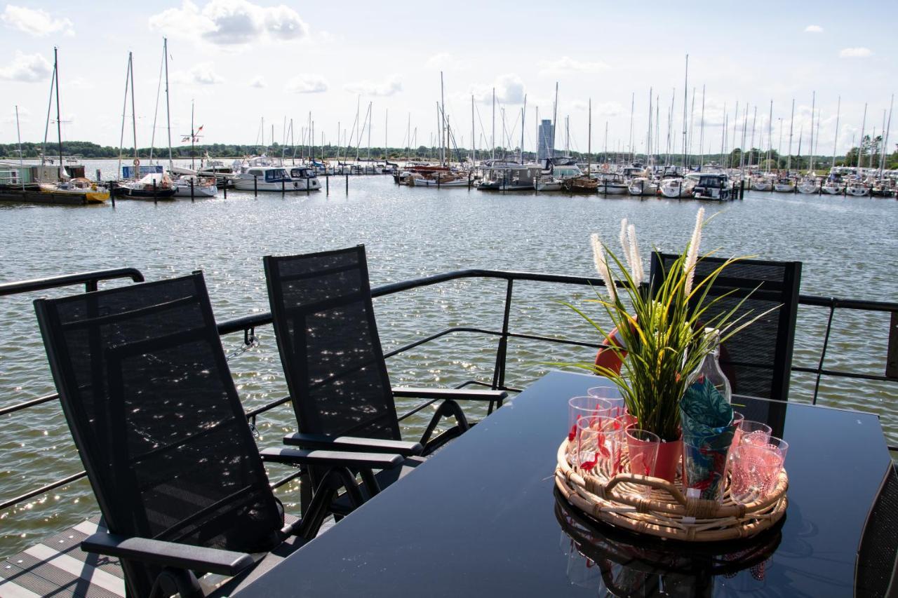 شقة Island-Dreams Hausboot Cecilie شلسفيغ المظهر الخارجي الصورة